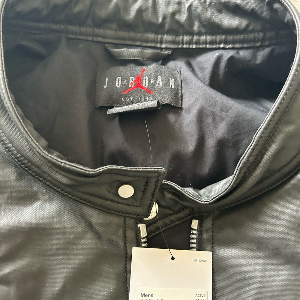 Jordan Black Leather Bomber Jacket - Picture 5 of 5